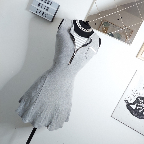 Grey sporty dress - Picture 4 of 13